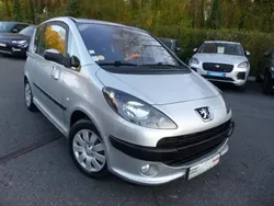 Gris Utilisé 2005 Peugeot 1007 Citadine | 3 990 €