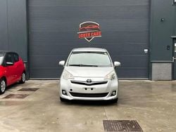 Gris Utilisé 2012 Toyota Verso-S Life Monospace | 6 250 €