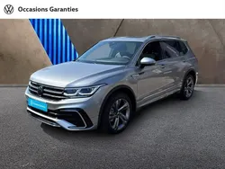 Gris pyrite métallisée Nouvelle 2025 VW Tiguan R-line SUV | 47 990 € (Prix cher)