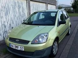 Utilisé 2006 Ford Fiesta Ambiente Citadine | 1 890 € (Super prix)