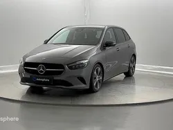 Gris Utilisé 2024 Mercedes B180 AMG line Monospace | 38 499 € (Prix cher)