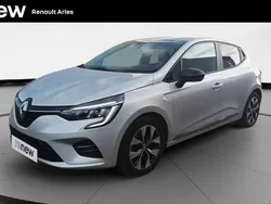 Doré Utilisé 2023 Renault Clio V Evolution Berline | 14 490 € (Prix juste)