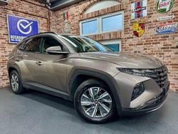 Gris Utilisé 2022 Hyundai Tucson SUV | 21 970 € (Prix juste)