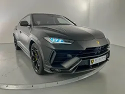 Noir Utilisé 2023 Lamborghini Urus SUV | 359 000 €