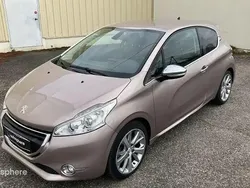 Spirit grey Utilisé 2014 Peugeot 208 Citadine | 8 999 € (Prix juste)