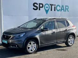 Gris Utilisé 2019 Peugeot 2008 Signature Sky SUV | 10 490 € (Prix juste)