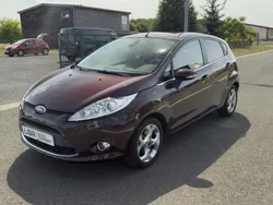 Mauve Utilisé 2010 Ford Fiesta Ghia Citadine | 4 690 € (Bon prix)