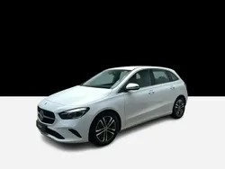 Blanc Utilisé 2023 Mercedes B200 Progressive Monospace | 33 835 € (Prix juste)