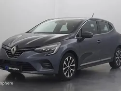Gris Utilisé 2022 Renault Clio V Intens Berline | 15 499 € (Prix juste)