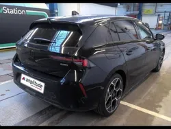 Noir Utilisé 2024 Opel Astra GSe Berline | 25 989 €