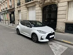 Blanc Utilisé 2021 Toyota Yaris Hybrid Citadine | 19 500 € (Prix juste)