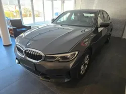 Gris Utilisé 2021 BMW 330 Sport Line Berline | 34 790 € (Prix juste)