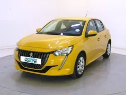 Jaune Utilisé 2021 Peugeot 208 Active Citadine | 11 990 € (Prix assez cher)