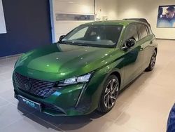Vert Utilisé 2024 Peugeot 308 S Berline | 23 380 € (Prix juste)