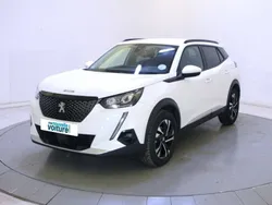 Blanc Utilisé 2021 Peugeot 2008 S SUV | 16 790 € (Prix juste)