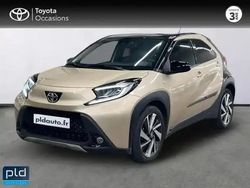 Biton beige gingembre métal/toit noir Occasion 2022 Toyota Aygo X SUV | 15 990 € (Prix juste)