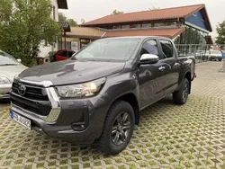 Nouvelle 2024 Toyota HiLux Pick-up | 48 390 € (Prix juste)