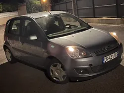 Utilisé 2007 Ford Fiesta Ghia Citadine | 2 500 € (Super prix)
