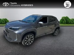 Gris Utilisé 2023 Toyota Yaris Hybrid Design | 22 990 € (Prix juste)