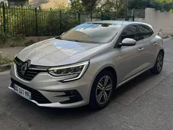 Utilisé 2022 Renault Mégane IV Intens Berline | 13 990 € (Prix juste)