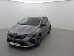 Gris schiste Occasion 2025 Renault Clio V Berline | 19 990 € (Prix cher)