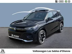 Noir Nouvelle 2025 VW Tiguan R-line Edition SUV | 52 799 € (Bon prix)