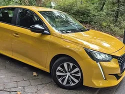 Jaune Utilisé 2023 Peugeot 208 Citadine | 15 850 € (Prix juste)