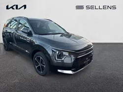 Utilisé 2025 Kia Niro Active SUV | 31 500 € (Prix juste)