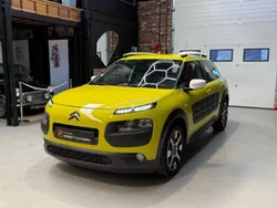 Utilisé 2014 Citroën C4 Cactus Shine Citadine | 6 490 € (Prix juste)