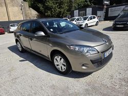 Beige Utilisé 2010 Renault Mégane GrandTour Authentique Break | 3 990 €