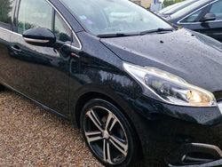 Utilisé 2016 Peugeot 208 GT-line Citadine | 7 990 € (Super prix)