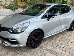 Gris Utilisé 2013 Renault Clio IV R.S. Berline | 14 790 € (Prix juste)