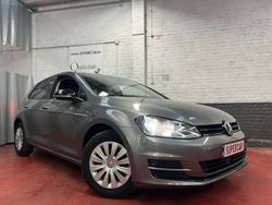 Brun Occasion 2015 VW Golf VII Trendline Berline | 9 490 € (Prix juste)