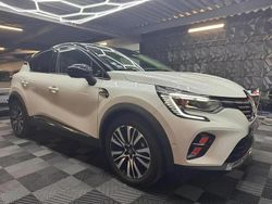 Blanc Utilisé 2021 Renault Captur Initiale Paris SUV | 21 990 € (Prix cher)