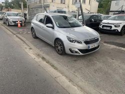 Gris Utilisé 2017 Peugeot 308 Allure Berline | 9 850 € (Prix juste)