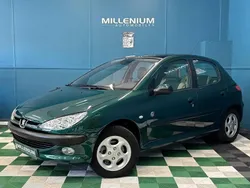 Vert Utilisé 2001 Peugeot 206 Roland Garros Berline | 6 490 €