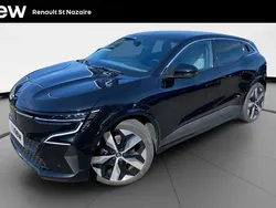 Noir Utilisé 2022 Renault Mégane Techno Berline | 26 990 € (Prix juste)