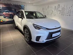 Blanc Utilisé 2024 Lexus LBX SUV | 31 900 € (Prix assez cher)