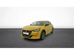 Jaune Utilisé 2022 Peugeot e-208 Active Citadine | 14 889 € (Prix juste)