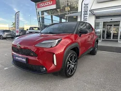 Rouge intense/toit noir (m) Utilisé 2023 Toyota Yaris Cross Sport SUV | 25 799 € (Prix juste)
