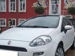 Blanc Utilisé 2013 Fiat Punto Citadine | 5 990 € (Prix juste)