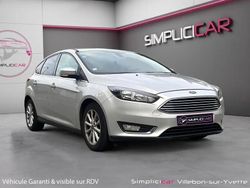 Gris Utilisé 2016 Ford Focus Titanium | 8 880 € (Prix juste)