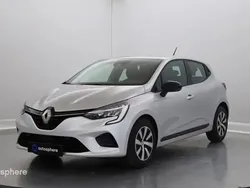 Gris Utilisé 2023 Renault Clio V Equilibre Berline | 16 499 € (Prix juste)