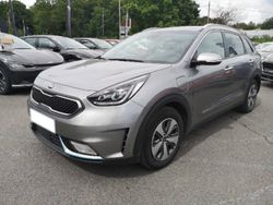 Noir ebene mã©tallisã© Utilisé 2019 Kia Niro Premium SUV | 18 999 € (Prix juste)
