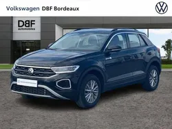 Noir Utilisé 2024 VW T-Roc Life SUV | 33 490 € (Prix assez cher)