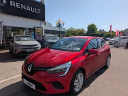 Rouge Utilisé 2021 Renault Clio V Engineered Berline | 15 890 € (Prix juste)