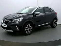 Noir Utilisé 2024 Renault Captur Techno SUV | 18 799 € (Prix juste)