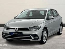 Gris Utilisé 2024 VW Polo Style Berline | 22 999 € (Prix juste)