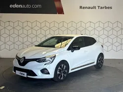 Blanc Utilisé 2023 Renault Clio V Evolution Citadine | 14 999 € (Prix juste)