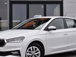 Utilisé 2024 Skoda Fabia Ambition Citadine | 16 790 € (Prix juste)